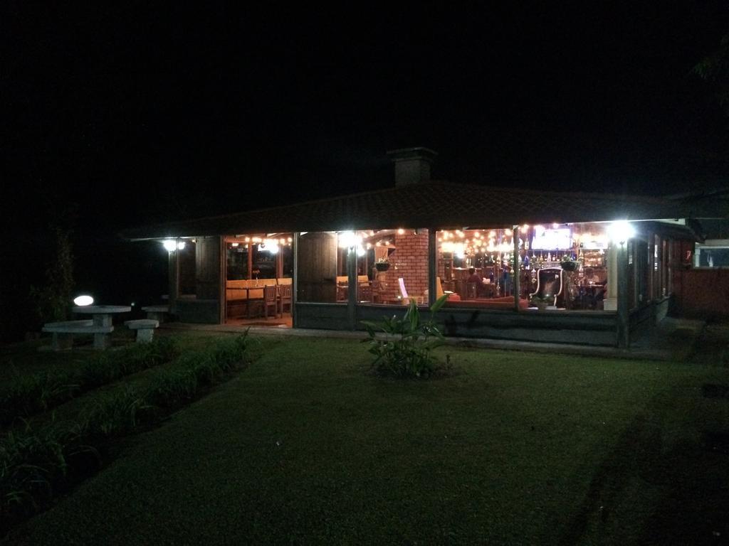 Villa Calas Vara Blanca  外观 照片